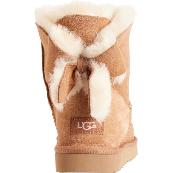 NEW UGG® Australia Classic Heritage Bow Boots - Suede - Picture 5 of 14